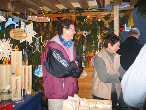 18 Weihnachtsmarkt 07 Holz
